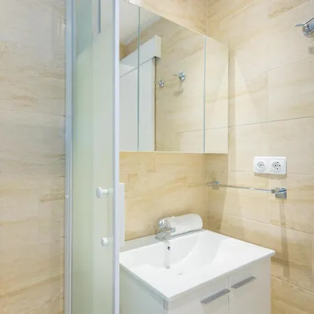 Homeholidaysrentals Amy