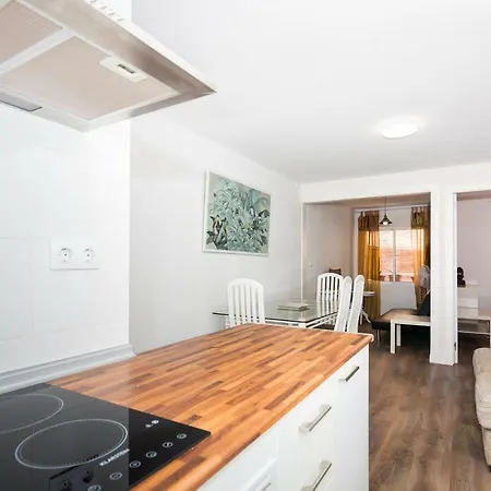 Homeholidaysrentals Amy Calella